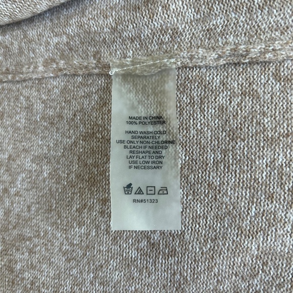 New Vince Camuto Cream Beige Polyester Sleeveless Pullover size XL - Picture 11 of 12